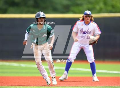 Thumbnail 2 in Grand Oaks vs Spring (UIL 6A Bi-District Area Playoff) photogallery.