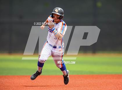 Thumbnail 3 in Grand Oaks vs Spring (UIL 6A Bi-District Area Playoff) photogallery.