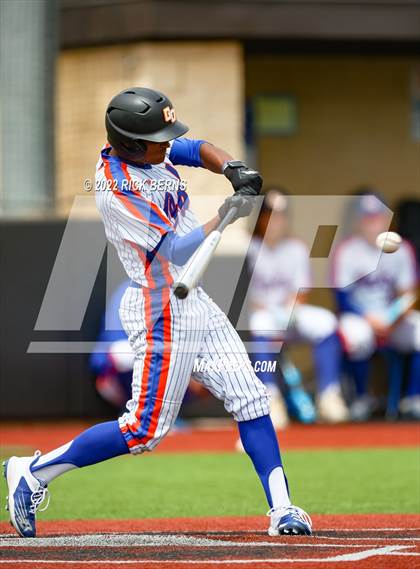 Thumbnail 3 in Grand Oaks vs Spring (UIL 6A Bi-District Area Playoff) photogallery.