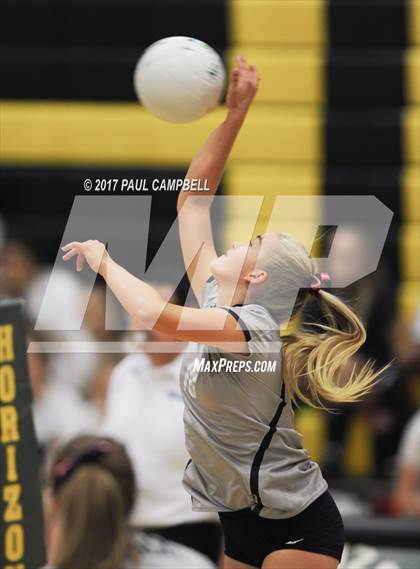 Thumbnail 3 in Pinnacle @ Horizon photogallery.