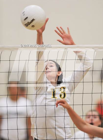 Thumbnail 3 in Pinnacle @ Horizon photogallery.