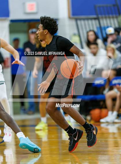 Thumbnail 2 in Lincoln Southwest vs. Lincoln High (HAC Tournament) photogallery.