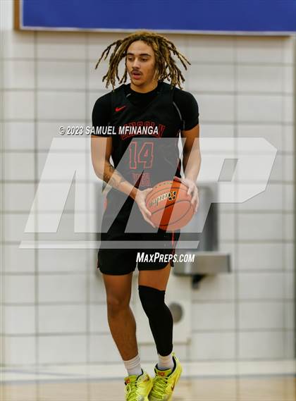 Thumbnail 1 in Lincoln Southwest vs. Lincoln High (HAC Tournament) photogallery.