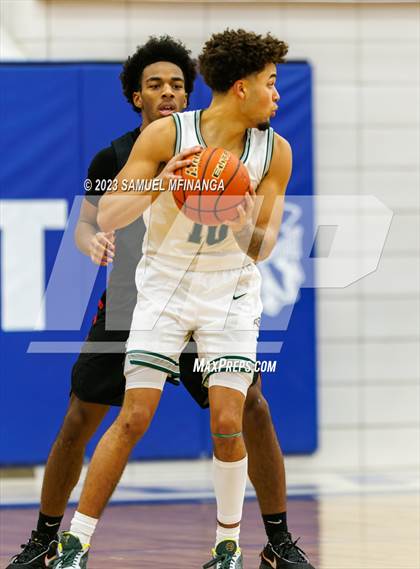 Thumbnail 2 in Lincoln Southwest vs. Lincoln High (HAC Tournament) photogallery.