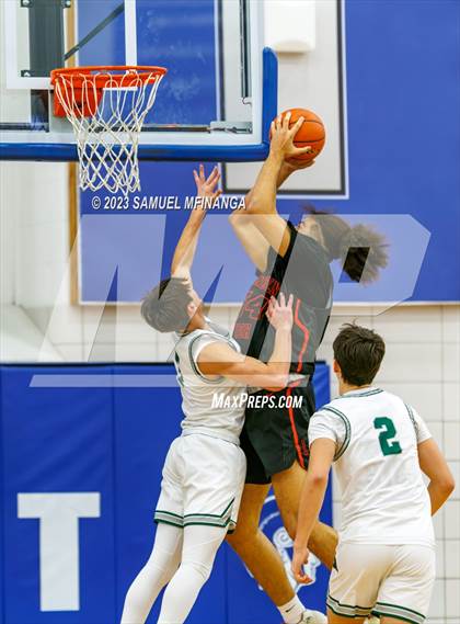 Thumbnail 3 in Lincoln Southwest vs. Lincoln High (HAC Tournament) photogallery.