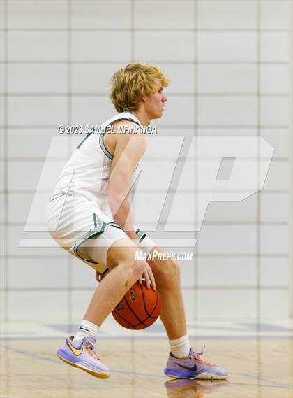Thumbnail 2 in Lincoln Southwest vs. Lincoln High (HAC Tournament) photogallery.