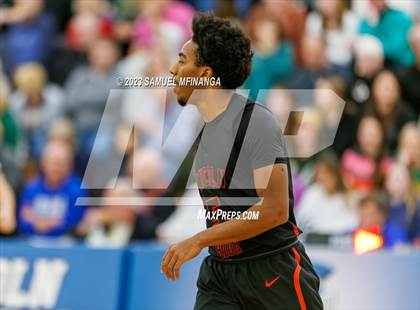 Thumbnail 2 in Lincoln Southwest vs. Lincoln High (HAC Tournament) photogallery.