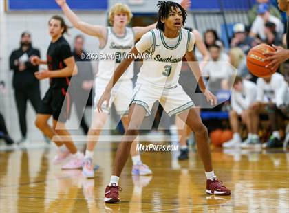 Thumbnail 1 in Lincoln Southwest vs. Lincoln High (HAC Tournament) photogallery.