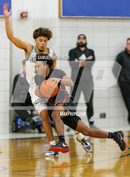Thumbnail 1 in Lincoln Southwest vs. Lincoln High (HAC Tournament) photogallery.