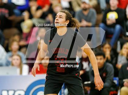 Thumbnail 3 in Lincoln Southwest vs. Lincoln High (HAC Tournament) photogallery.