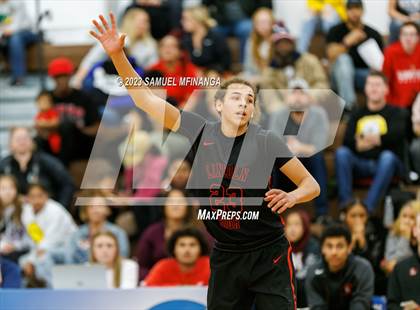 Thumbnail 2 in Lincoln Southwest vs. Lincoln High (HAC Tournament) photogallery.