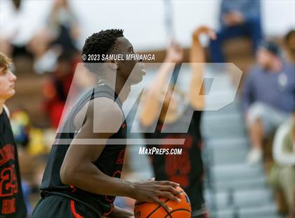Thumbnail 2 in Lincoln Southwest vs. Lincoln High (HAC Tournament) photogallery.