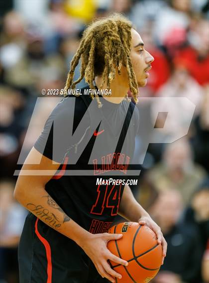 Thumbnail 2 in Lincoln Southwest vs. Lincoln High (HAC Tournament) photogallery.