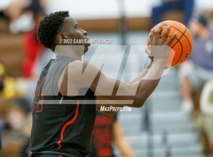 Thumbnail 3 in Lincoln Southwest vs. Lincoln High (HAC Tournament) photogallery.