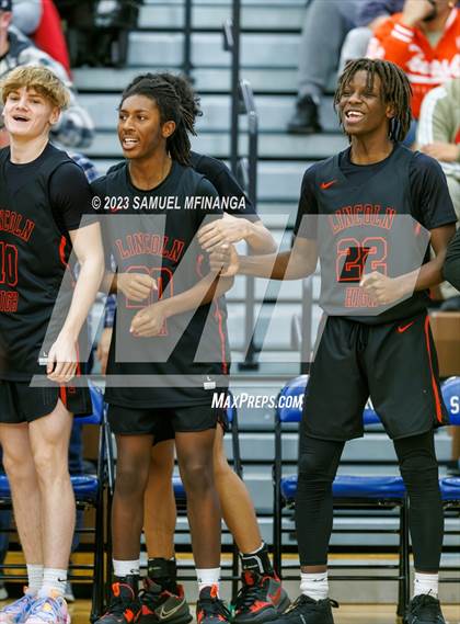 Thumbnail 2 in Lincoln Southwest vs. Lincoln High (HAC Tournament) photogallery.