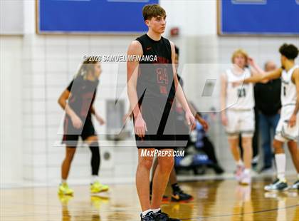 Thumbnail 2 in Lincoln Southwest vs. Lincoln High (HAC Tournament) photogallery.