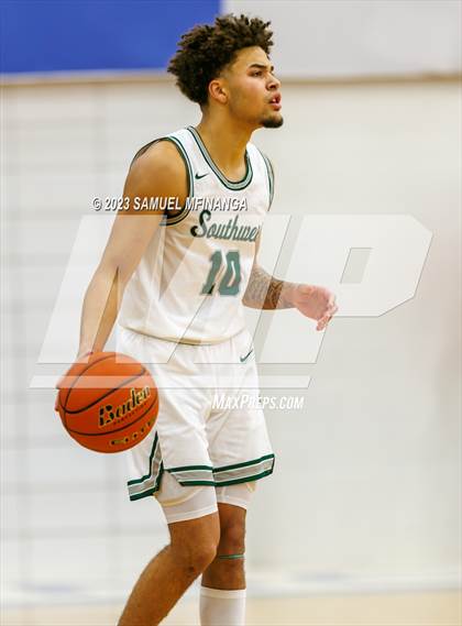 Thumbnail 3 in Lincoln Southwest vs. Lincoln High (HAC Tournament) photogallery.
