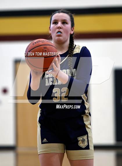 Thumbnail 3 in Concord Academy vs. Ardrey Kell photogallery.
