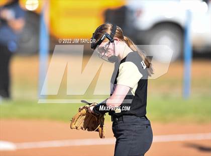 Thumbnail 3 in Gordon @ Lipan photogallery.