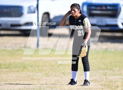 Thumbnail 3 in Gordon @ Lipan photogallery.