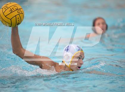 Thumbnail 2 in Bishop's vs Grossmont (CIF SDS Open Division Semifinal) photogallery.