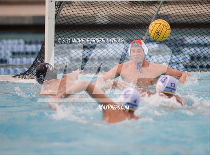Thumbnail 1 in Bishop's vs Grossmont (CIF SDS Open Division Semifinal) photogallery.