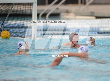 Thumbnail 1 in Bishop's vs Grossmont (CIF SDS Open Division Semifinal) photogallery.