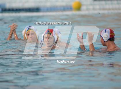 Thumbnail 2 in Bishop's vs Grossmont (CIF SDS Open Division Semifinal) photogallery.