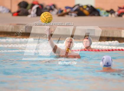 Thumbnail 3 in Bishop's vs Grossmont (CIF SDS Open Division Semifinal) photogallery.
