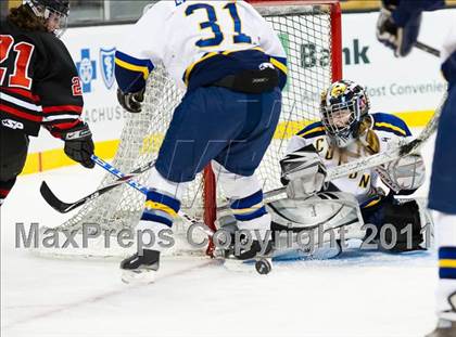 Thumbnail 3 in Hingham vs Acton-Boxborough (MIAA Division 1 Final) photogallery.