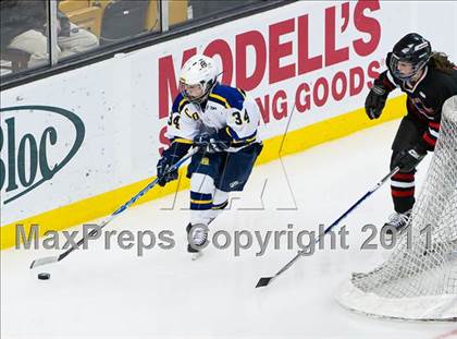 Thumbnail 3 in Hingham vs Acton-Boxborough (MIAA Division 1 Final) photogallery.