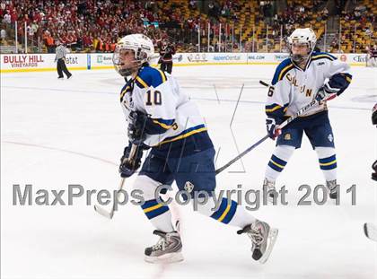 Thumbnail 2 in Hingham vs Acton-Boxborough (MIAA Division 1 Final) photogallery.