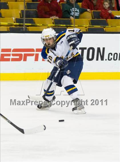 Thumbnail 2 in Hingham vs Acton-Boxborough (MIAA Division 1 Final) photogallery.