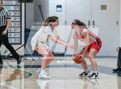 Thumbnail 1 in Huntington North @ Cathedral photogallery.