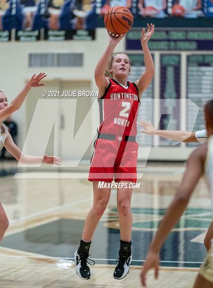 Thumbnail 3 in Huntington North @ Cathedral photogallery.