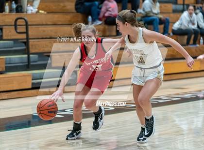 Thumbnail 3 in Huntington North @ Cathedral photogallery.