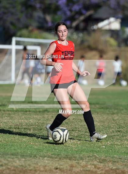 Thumbnail 3 in Capistrano Valley vs. Tesoro (Summer League) photogallery.