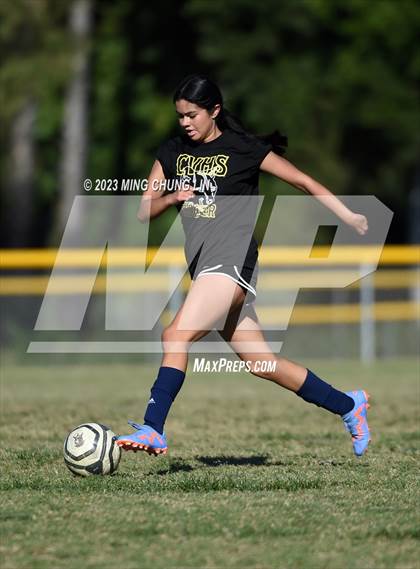 Thumbnail 1 in Capistrano Valley vs. Tesoro (Summer League) photogallery.