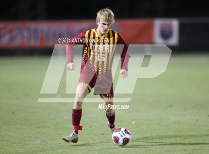 Thumbnail 3 in Hickory vs. Western Alamance (NCHSAA 3A Final) photogallery.
