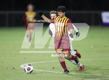 Thumbnail 2 in Hickory vs. Western Alamance (NCHSAA 3A Final) photogallery.