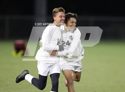 Thumbnail 2 in Hickory vs. Western Alamance (NCHSAA 3A Final) photogallery.