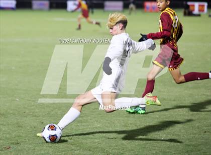 Thumbnail 3 in Hickory vs. Western Alamance (NCHSAA 3A Final) photogallery.