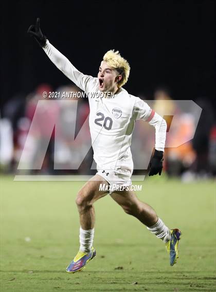 Thumbnail 3 in Hickory vs. Western Alamance (NCHSAA 3A Final) photogallery.