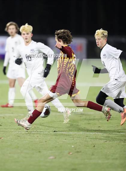 Thumbnail 1 in Hickory vs. Western Alamance (NCHSAA 3A Final) photogallery.