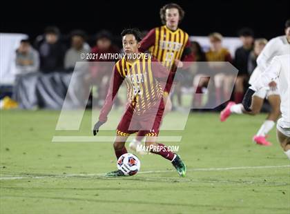 Thumbnail 1 in Hickory vs. Western Alamance (NCHSAA 3A Final) photogallery.