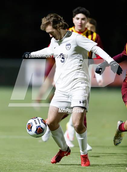 Thumbnail 2 in Hickory vs. Western Alamance (NCHSAA 3A Final) photogallery.