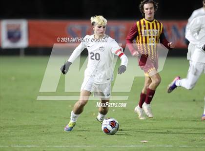 Thumbnail 1 in Hickory vs. Western Alamance (NCHSAA 3A Final) photogallery.