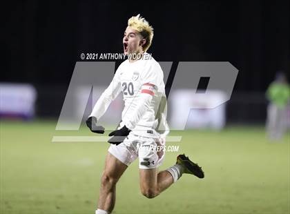 Thumbnail 3 in Hickory vs. Western Alamance (NCHSAA 3A Final) photogallery.