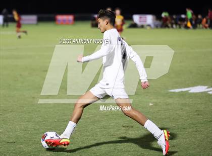 Thumbnail 2 in Hickory vs. Western Alamance (NCHSAA 3A Final) photogallery.