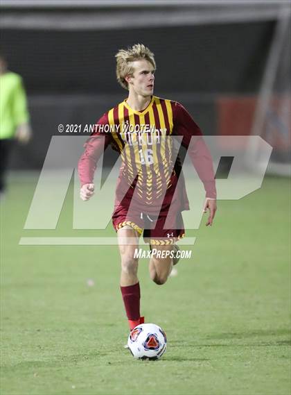 Thumbnail 1 in Hickory vs. Western Alamance (NCHSAA 3A Final) photogallery.